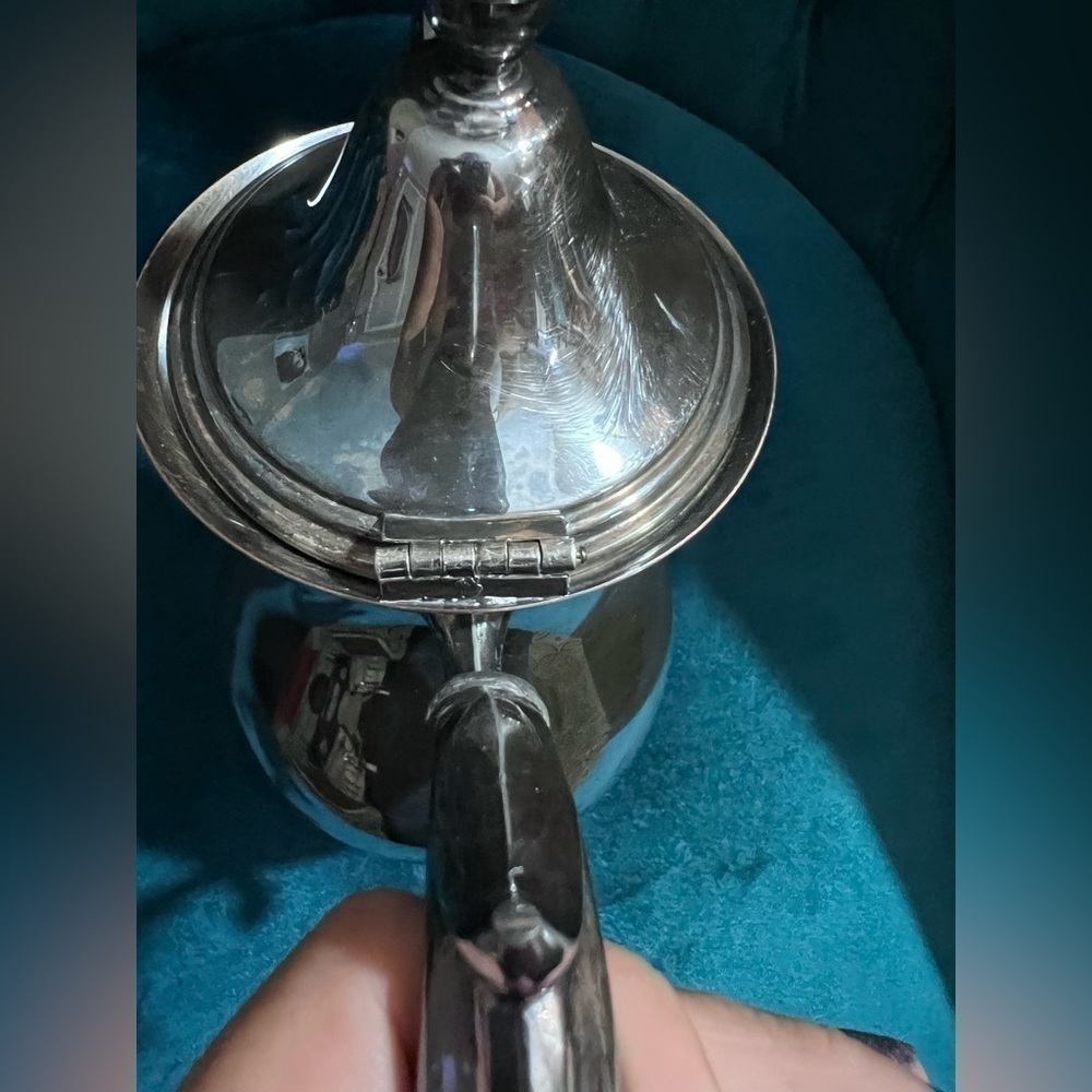 1980s F. B. rogers silver tea pot with art deco flair - Picture 11 of 13